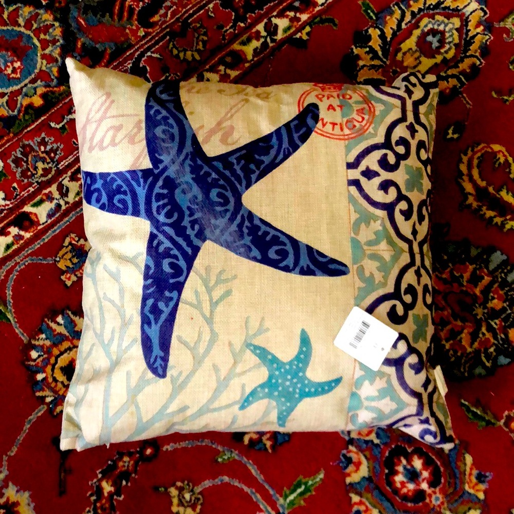 Starfish pillow 17” x 17” - Picture 1 of 4